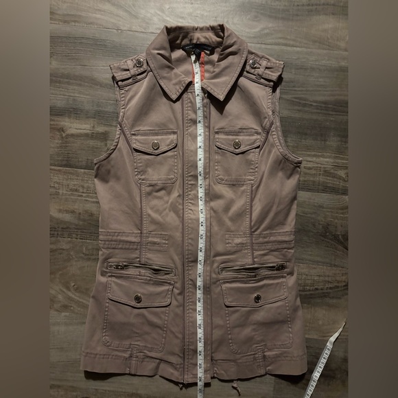 White House Black Market Tan Utility Vest 2 - Picture 8 of 8